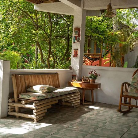 Bed And Breakfast Puerto López Esterno foto