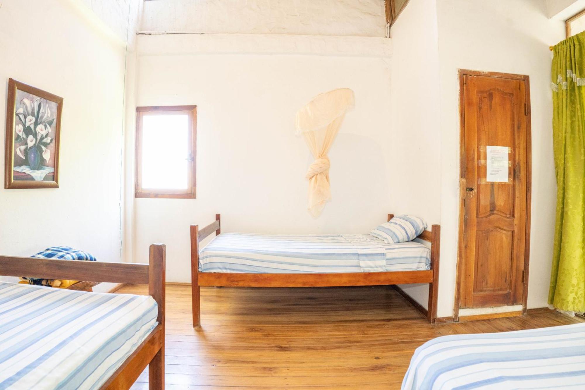 Bed And Breakfast Puerto López Esterno foto