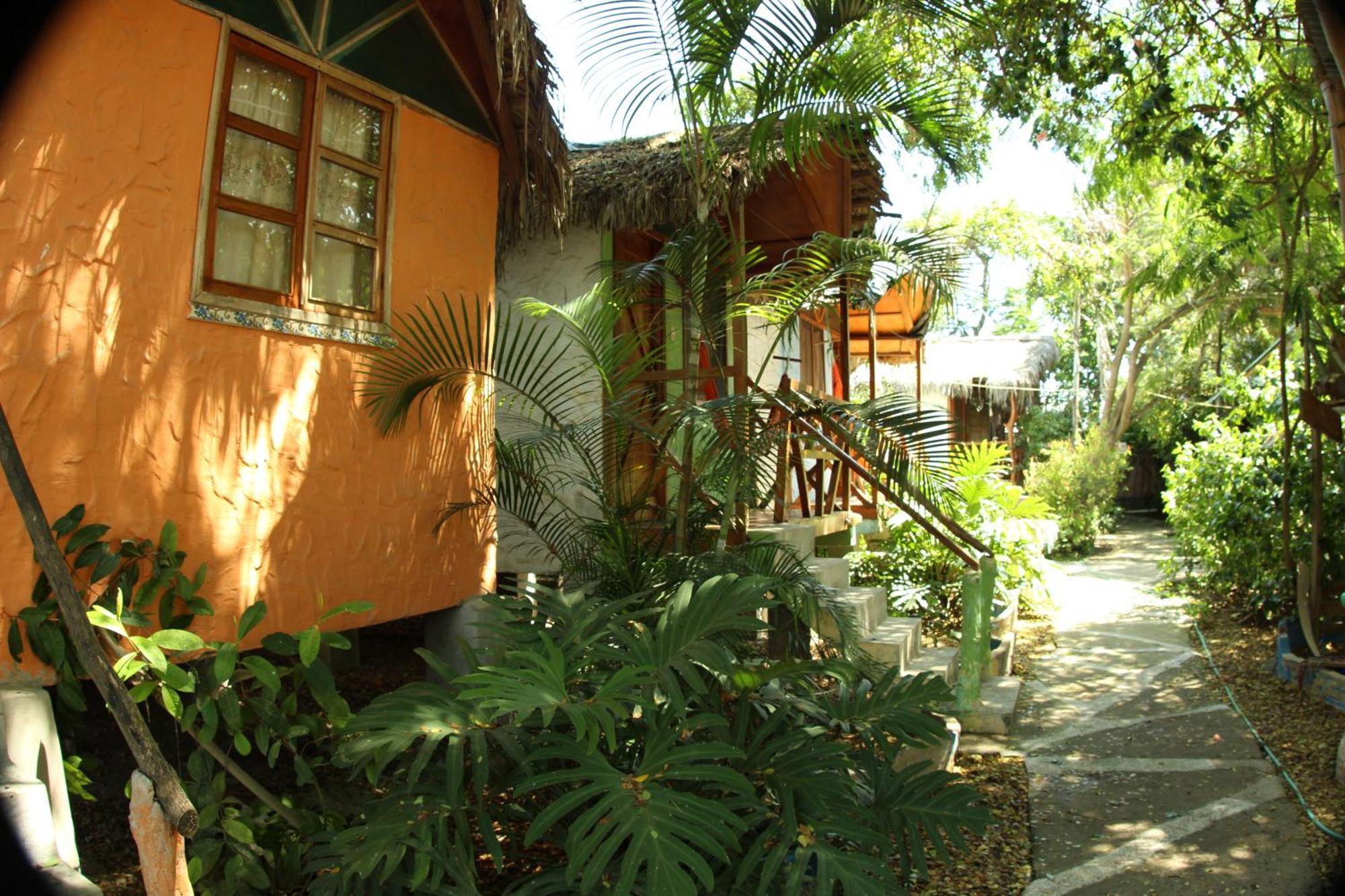 Bed And Breakfast Puerto López Esterno foto