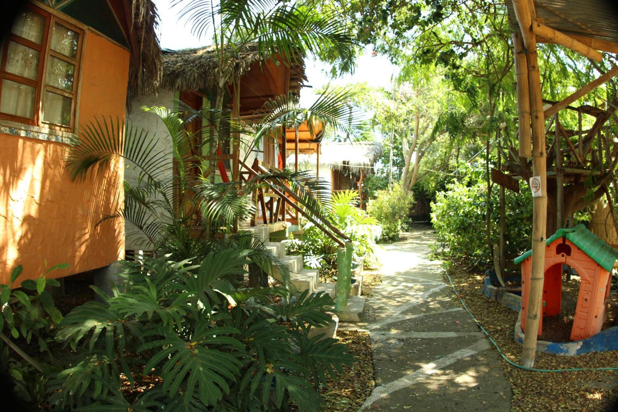 Bed And Breakfast Puerto López Esterno foto